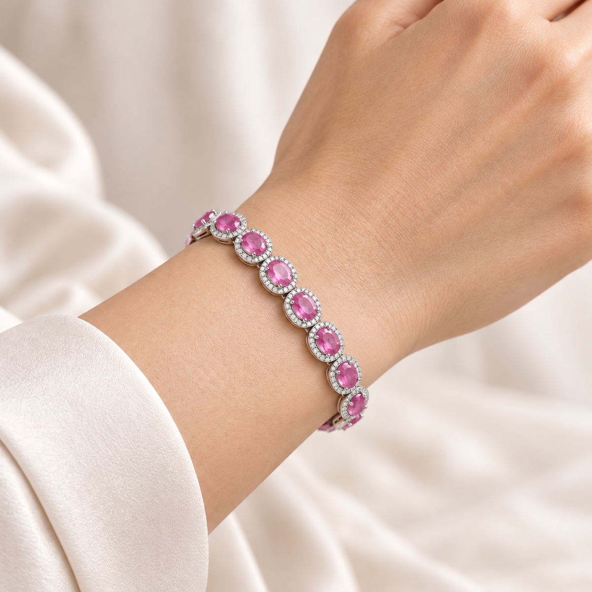 Rosé Bloom - 8,20 karat rosa safirarmbånd i 925 sølv